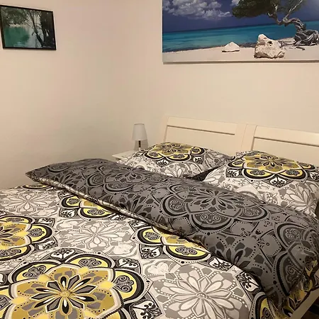 Im Gruenen Mit Terrasse Wf